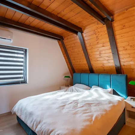 Blackpoolhouse Villa